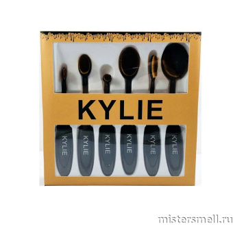 Купить оптом Набор кистей Kylie Золотая упаковка (6 шт.) с оптового склада