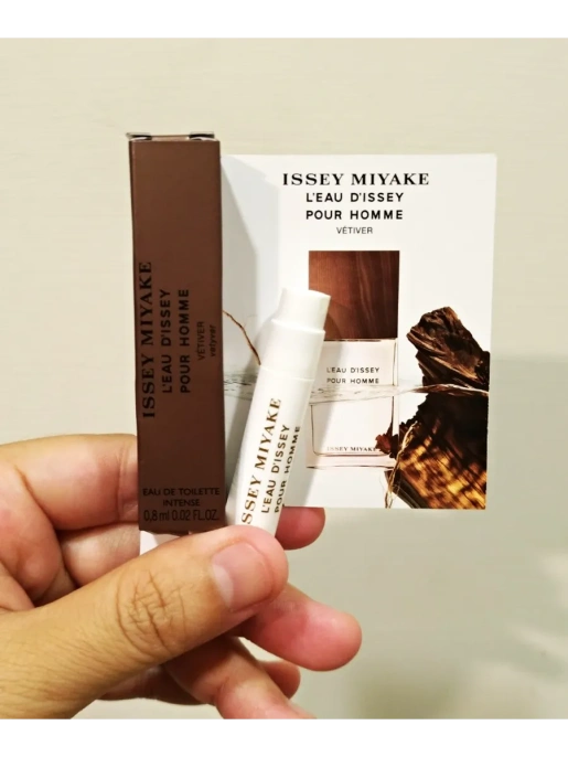 Пробник Оригинал ISSEY MIYAKE L'Eau D'Issey Vetiver Intense 0.8 ml
