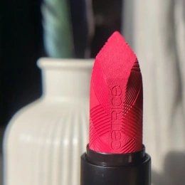 Помада матовая Catrice Scandalous Matte тон 070 Ge Bold Or Go Home