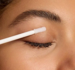 База под тени Catrice Grip To Last Eyeshadow Primer тон 010 Made to Stay