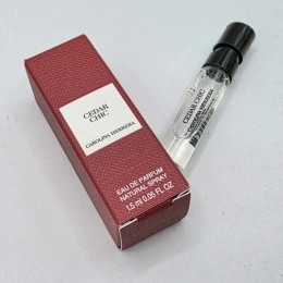 Пробник оригинал Carolina Herrera Cedar Chic edp 1.5 ml
