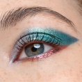 Тени моно для век Catrice Space Glam Chrome тон 060 Galactic Glow