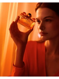 Пробник Оригинал Salvatore Ferragamo Signorina Unica 1.5 ml