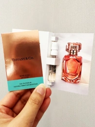 Пробник Оригинал Tiffany & Co Rose Gold Intense Eau De Parfum Интенсивно Золотой 1.5 ml