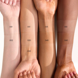 Пудра рассыпчатая матирующая Catrice Soft Blur Matte Setting Powder тон 001 Translucent