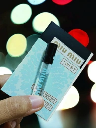 Пробник Оригинал Miu Miu Twist Eau De Magnolia Магнолия 1.2 ml