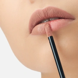 Помада матовая жидкая Catrice Endless Matte тон 010 Get Undressed