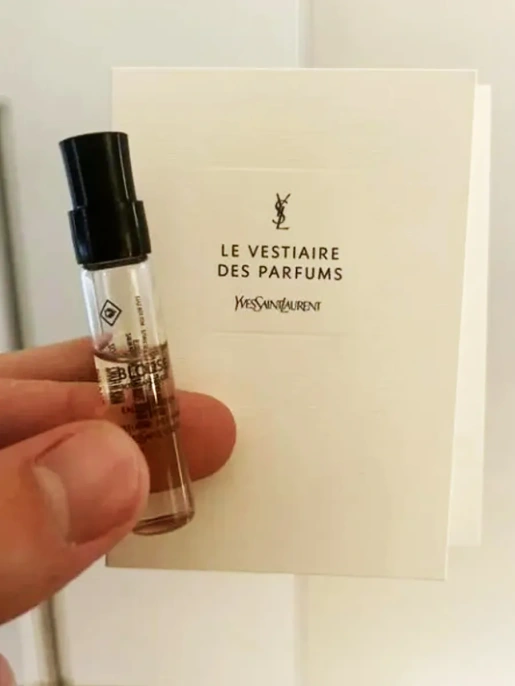 Пробник Оригинал Yves Saint Laurent Le Vestiaire Des Parfums 2 ml