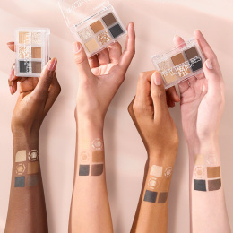 Тени палетка Catrice Tiny Treasures тон 010 Everyday Essentials