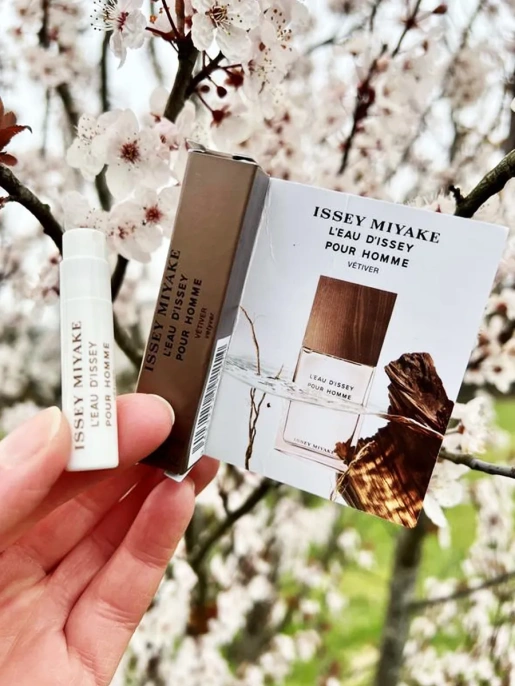 Пробник Оригинал ISSEY MIYAKE L'Eau D'Issey Vetiver Intense 0.8 ml